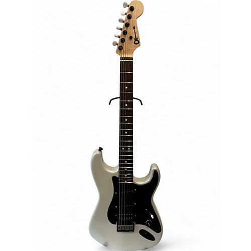 Charvel Used Charvel Jake E lee pro-mod so cal style 1 Pearl White Solid Body Electric Guitar Pearl White