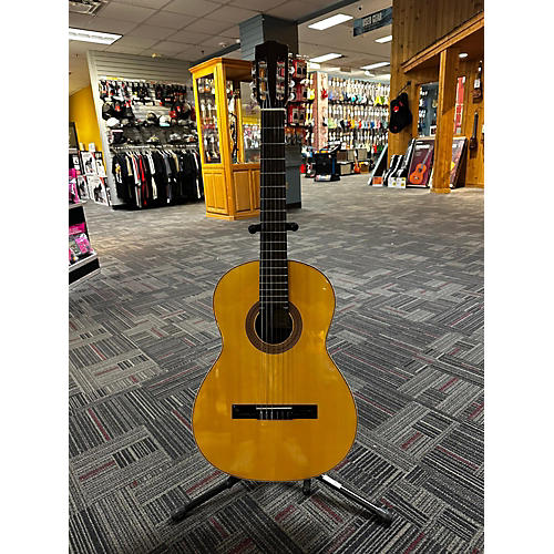 Cordoba Used Cordoba 32E Natural Classical Acoustic Guitar Natural