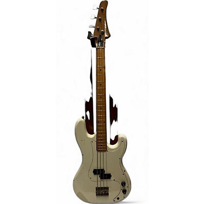 Used Cort electric bass White Electric Bass Guitar
