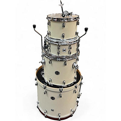 Used Crush Drums & Percussion 4 Piece Sublime Maple Snow White Drum Kit