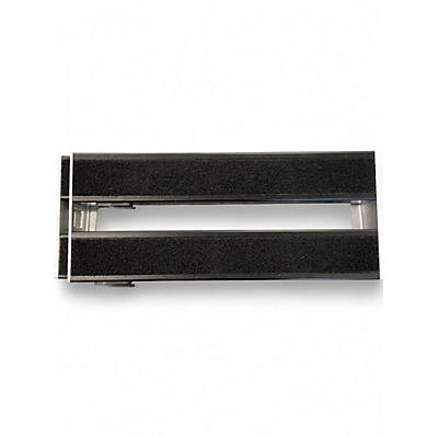 Used D'Addario XPND with case Pedal Board