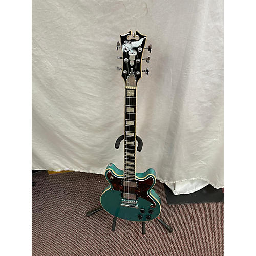 D'Angelico Used D'Angelico Premier Series Tailpiece Sky Blue Solid Body Electric Guitar Tailpiece Sky Blue