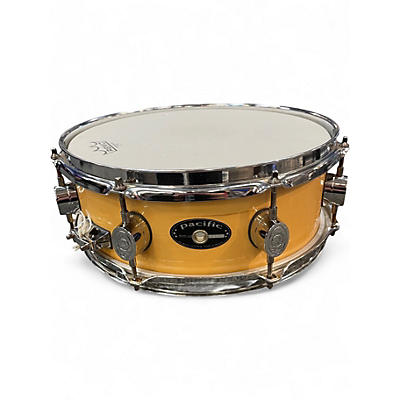 Used DW 13in Pacific Snare Natural Drum
