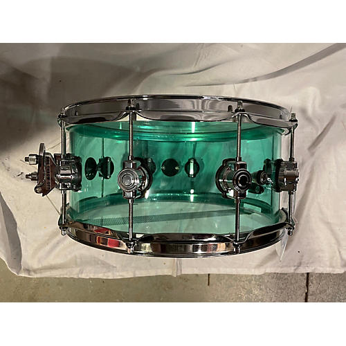 DW Used DW 14X6.5 Design Series Acrylic Snare Drum 14 X 6.5 In. Sea Glass Drum Sea Glass Sea Glass 213