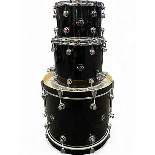 Used DW 3 Piece Performance Series Black Mirra Drum Kit Black Mirra