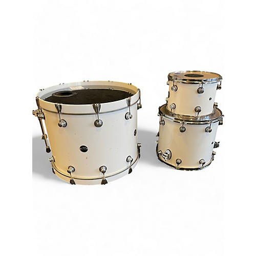 DW Used DW 3 Piece Performance Series Marine Pearl Drum Kit Marine Pearl