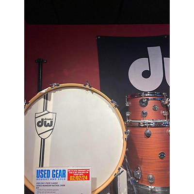 DW Used DW 3 piece Classic Series Mahogany Natural Drum Kit