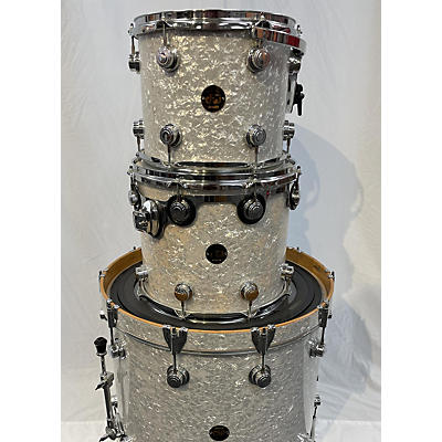 DW Used DW 3 piece Collectors Series WHITE PEARL Drum Kit