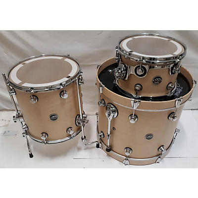 Used DW 3 piece Performance Series Natural Drum Kit