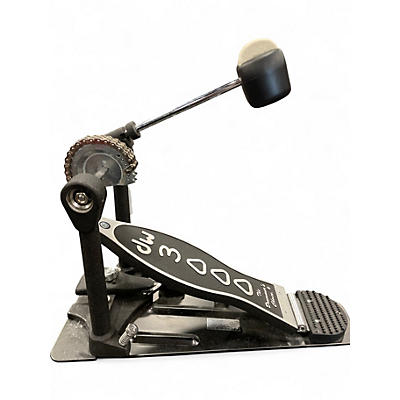 Used DW 3000 Series Single Single Bass Drum Pedal