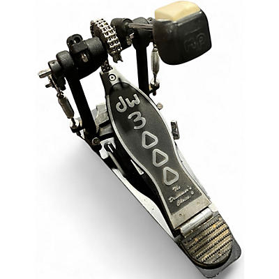 Used DW 3000 Series Single Single Bass Drum Pedal