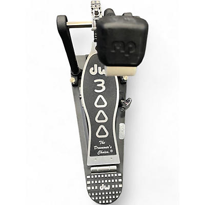 Used DW 3000 Series Single Single Bass Drum Pedal