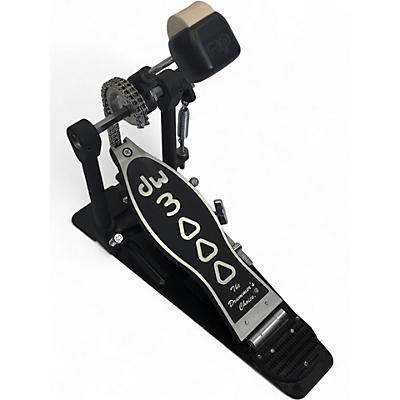 Used DW 3000 Series Single Single Bass Drum Pedal