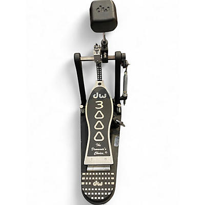 Used DW 3000 Series Single Single Bass Drum Pedal