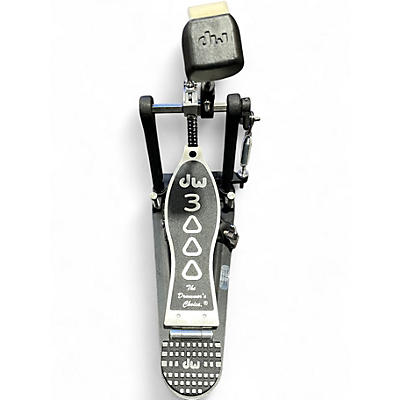 Used DW 3000 Series Single Single Bass Drum Pedal