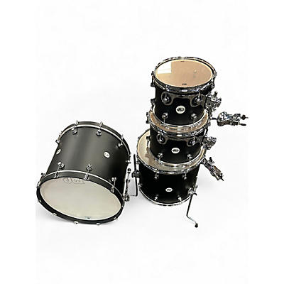 Used DW 4 Piece Design Series BLACK SATIN Drum Kit