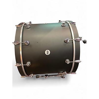 Used DW 4 Piece Design Series Black Drum Kit