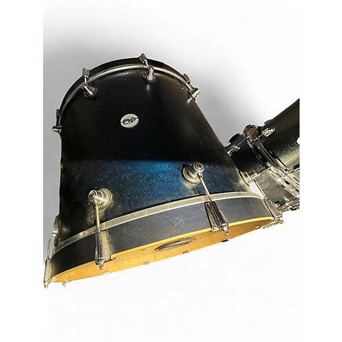 Used DW 4 Piece Design Series SATIN BLUE Drum Kit SATIN BLUE