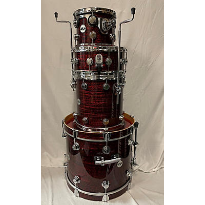 DW Used DW 4 piece Collector's Series Red Drum Kit