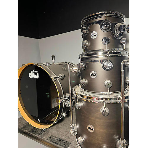 DW Used DW 4 piece Collector's Series Satin Oil Ebony Drum Kit Ebony