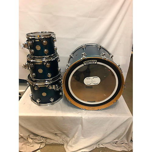 DW Used DW 4 piece Collector's Series Turquoise Satin Drum Kit Turquoise satin