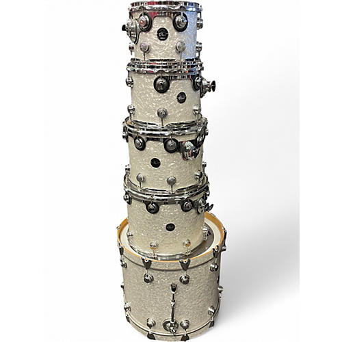 Used DW 5 Piece COLLECTORS 5 PIECE SHELL PACK Pearl White Drum Kit Pearl White