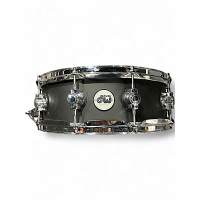 Used DW 5.5X14 Design Series Snare Satin Black Drum