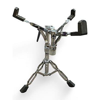 Used DW 9000 SERIES Snare Stand