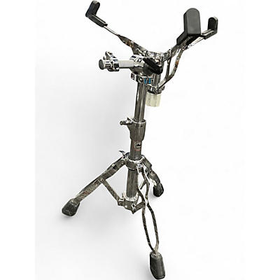 Used DW 9000 Series Snare Stand