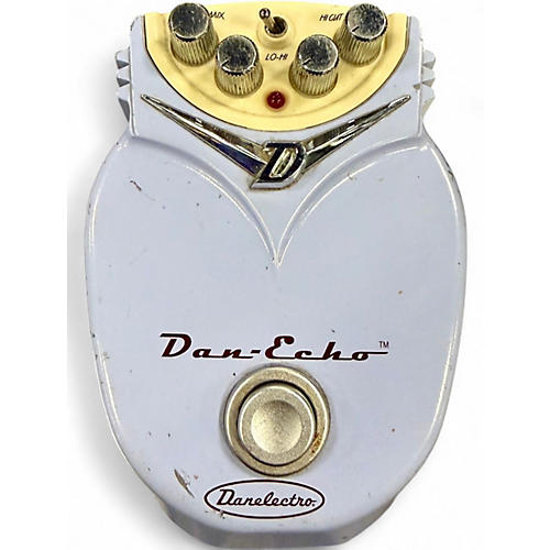 Used Danelectro DE1 Dan-Echo Effect Pedal