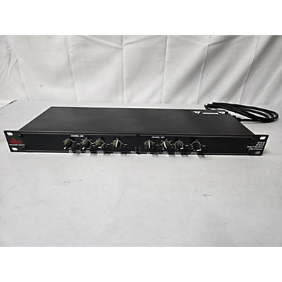 dbx Used Dbx 223 Stereo 2-Way/Mono 3-Way Line Mixer