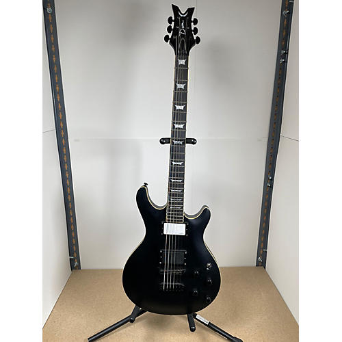 Dean Used Dean ICON BARITONE Black Baritone Guitars Black