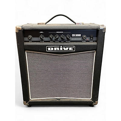 Used Drive CD 300B Bass Combo Amp
