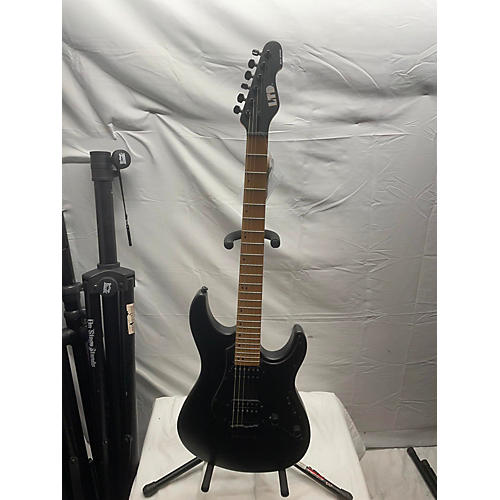 ESP Used ESP LTD SN-200 Black Solid Body Electric Guitar Black