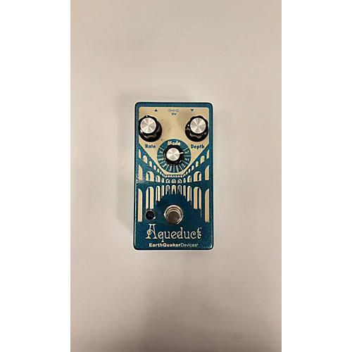 EarthQuaker Devices Used EarthQuaker Devices Aqueduct Vibrato Effect Pedal