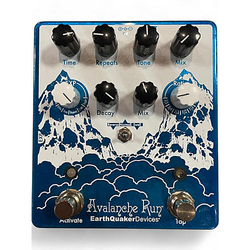 EarthQuaker Devices Used EarthQuaker Devices Avalanche Run V2 Delay Effect Pedal