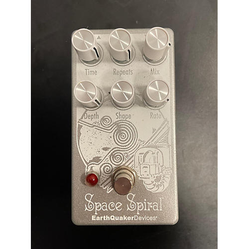 EarthQuaker Devices Used EarthQuaker Devices Space Spiral V2 Modulated Delay Effect Pedal