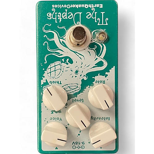 EarthQuaker Devices Used EarthQuaker Devices The Depths Optical Vibe Machine Effect Pedal