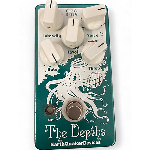 EarthQuaker Devices Used EarthQuaker Devices The Depths Optical Vibe Machine Effect Pedal