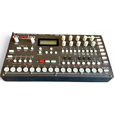 Used Elektron Analog Four Tabletop Synthesizer Synthesizer