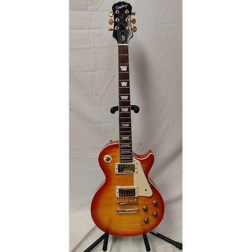 Epiphone Used Epiphone Les Paul Ultra Dark Cherry Burst Quilted Solid Body Electric Guitar Dark Cherry Burst Quilted