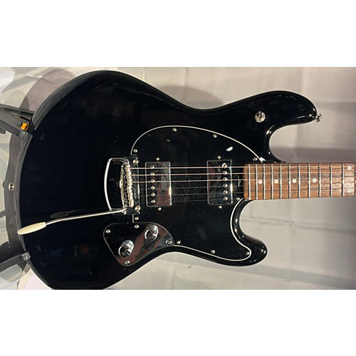 Ernie Ball Music Man Used Ernie Ball Music Man Stingray Black Solid Body Electric Guitar Black