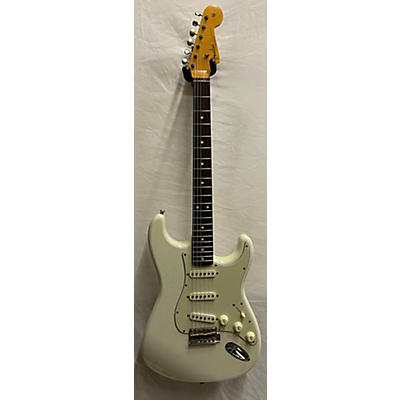 Fender Used Fender 1692/1963 Stratocaster JRN LTD Olympic White Solid Body Electric Guitar