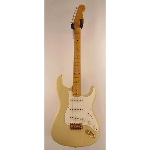 Fender Used Fender 1956 Custom Shop Closet Classic Blonde Solid Body Electric Guitar Blonde