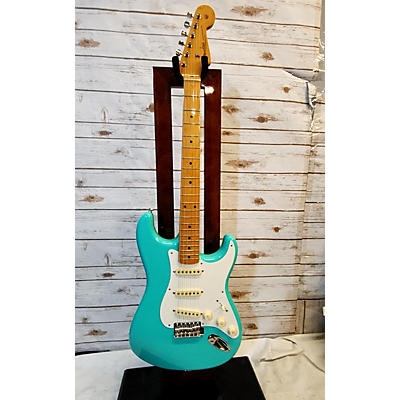 Fender Used Fender 1957 American Vintage II Stratocaster Surf Green Solid Body Electric Guitar