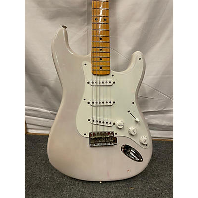 Fender Used Fender 1957 American Vintage Stratocaster Olympic White Solid Body Electric Guitar