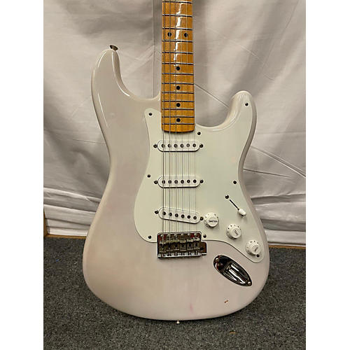 Fender Used Fender 1957 American Vintage Stratocaster Olympic White Solid Body Electric Guitar Olympic White