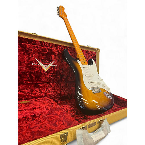 Used Fender 1957 NOS Stratocaster Custom Shop 2 Color Sunburst Hollow Body Electric Guitar 2 Color Sunburst