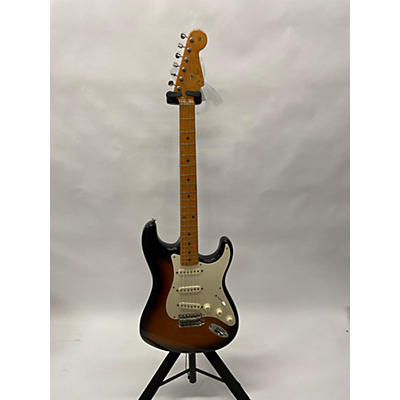 Fender Used Fender 1957 Reissue Stratocaster 2 Tone Sunburst Solid Body Electric Guitar