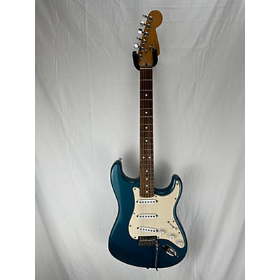 Fender Used Fender 1957 Reissue Stratocaster Ocean Turquoise Solid Body Electric Guitar